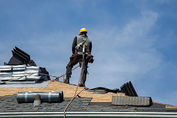 Professional Gutter Installation technician working in Quincy, MI